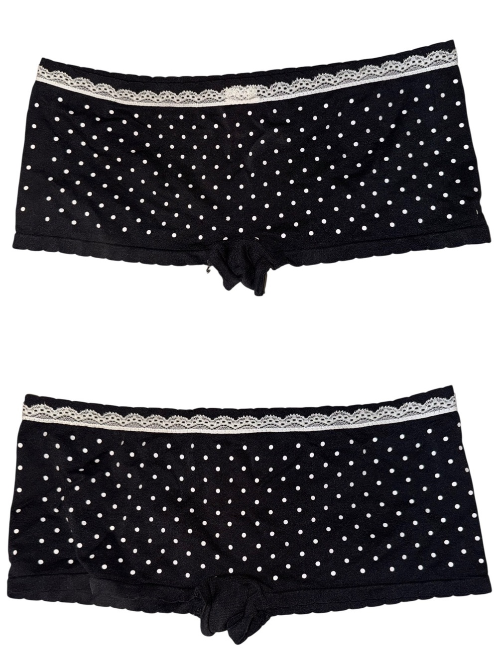 NWOT VICTORIA’S SECRET Boy Shorts Black/White Polka Dot Panties Size Large